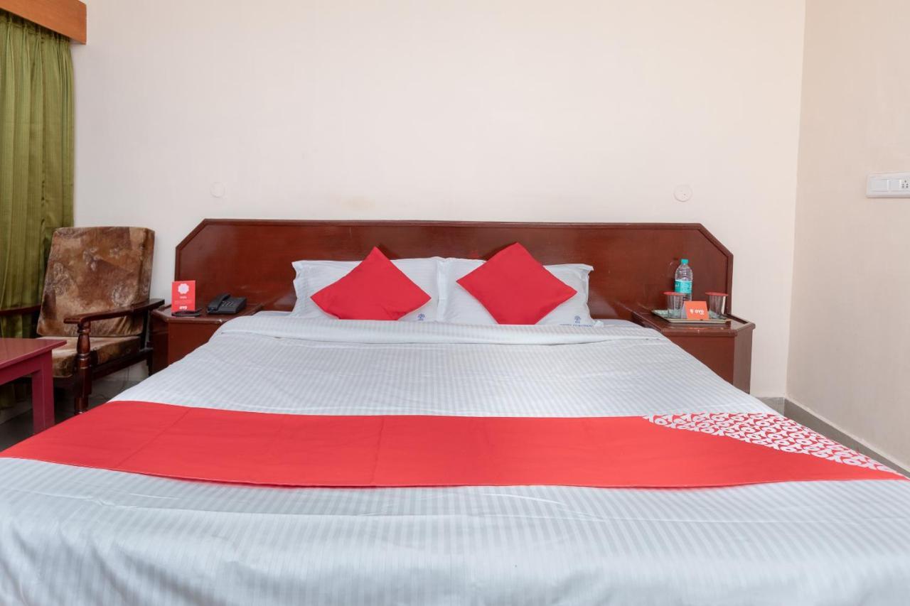 Oyo 13807 Hotel Gurupriya Kodaikanal Exteriör bild