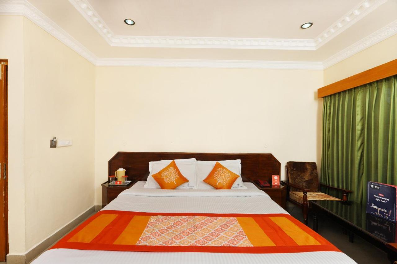 Oyo 13807 Hotel Gurupriya Kodaikanal Exteriör bild